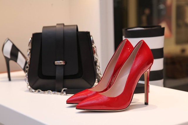 close-up-of-shoes-and-bag-336372.jpg
